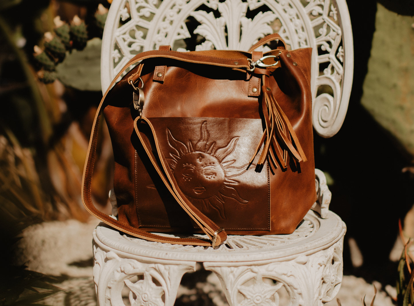 Dalma Tote - Embossed Sun