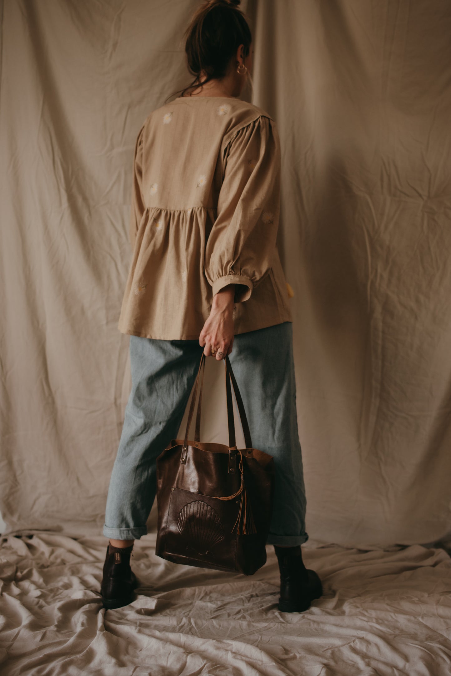 Dalma Tote - Embossed Shell