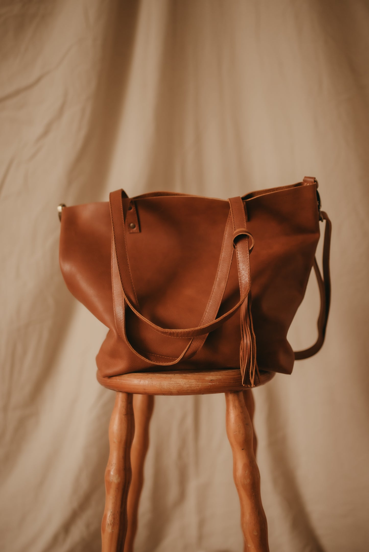 Dalma Tote - Embossed Shell