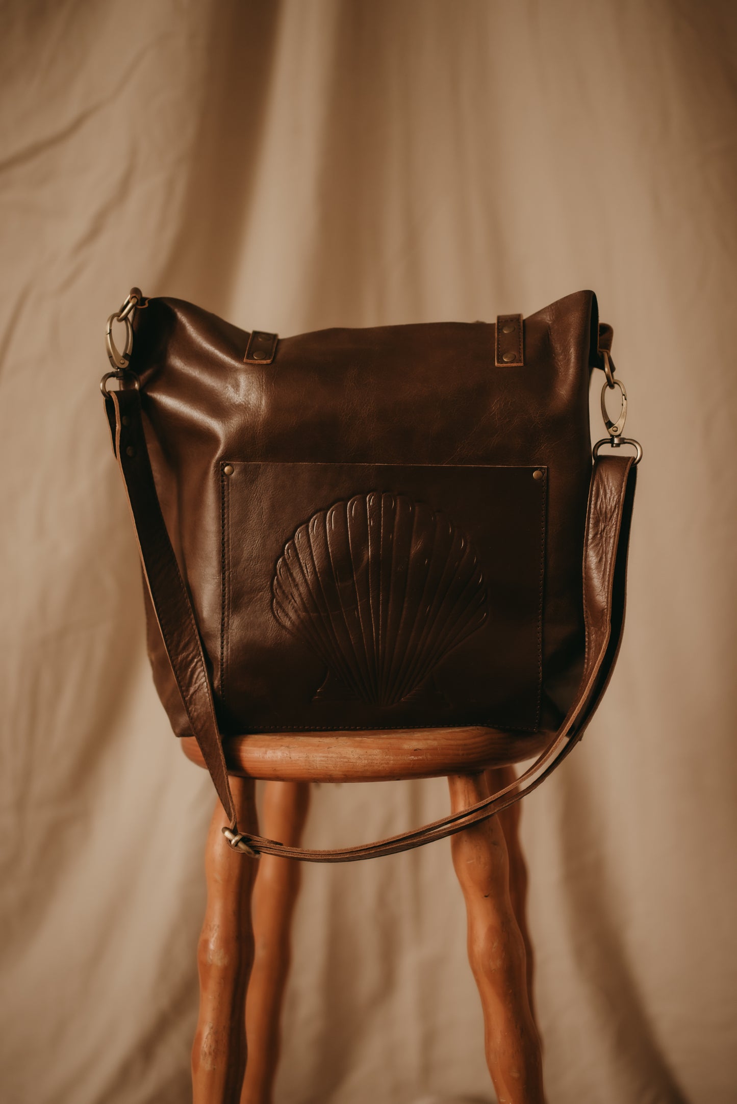 Dalma Tote - Embossed Shell