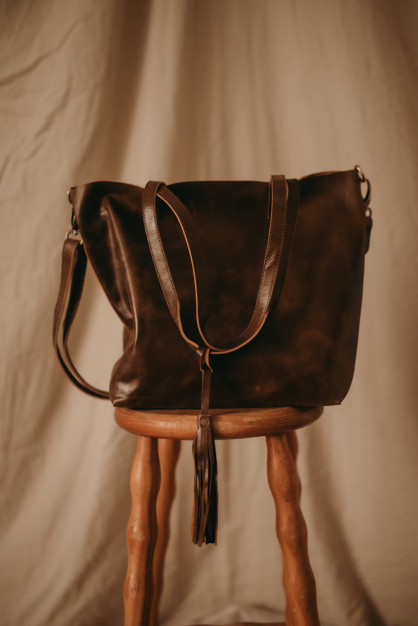Dalma Tote - Embossed Shell