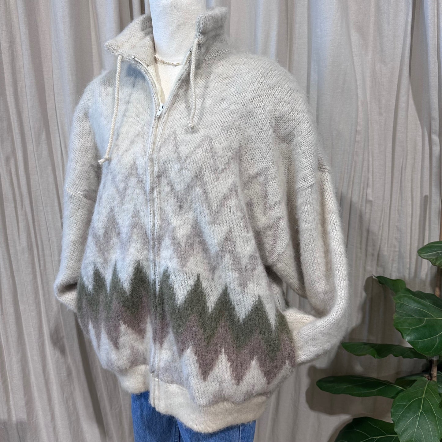 Vintage Knitwear - Tundra Zip Up *MARKED ON INSIDE*