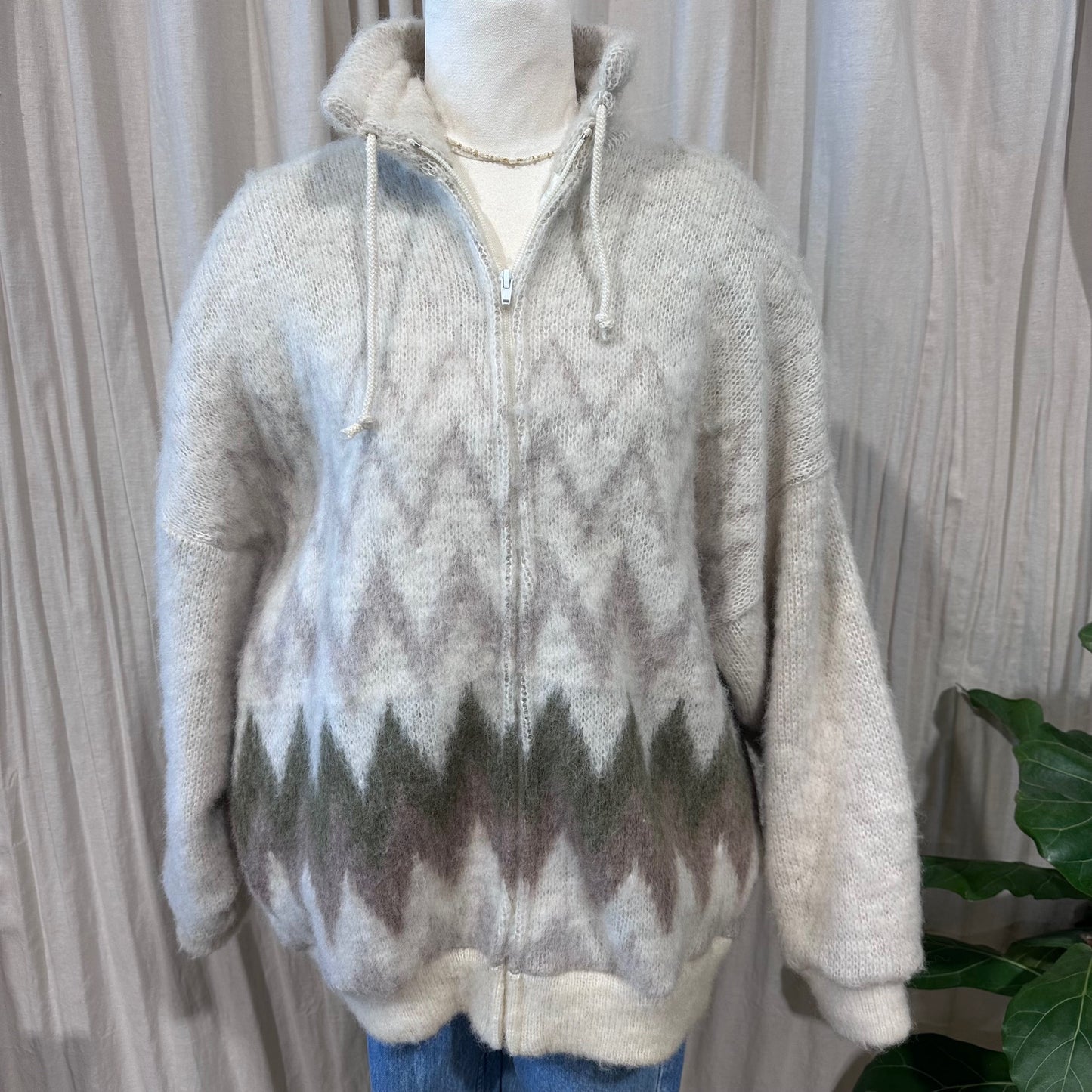 Vintage Knitwear - Tundra Zip Up *MARKED ON INSIDE*