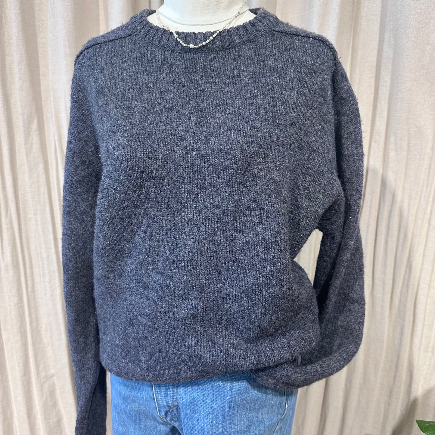 Vintage Knitwear - Navy Blue Progressions Knit