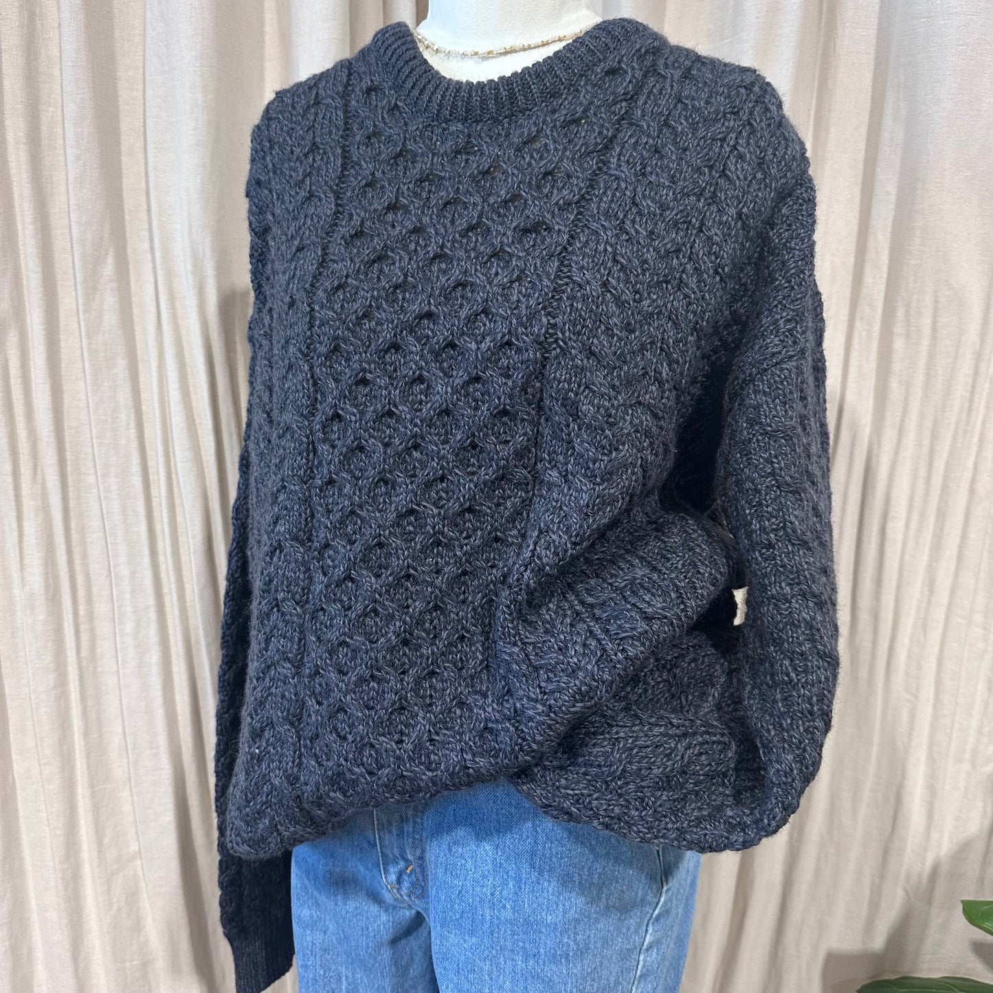 Vintage Knitwear - Navy Blue Cable Knit