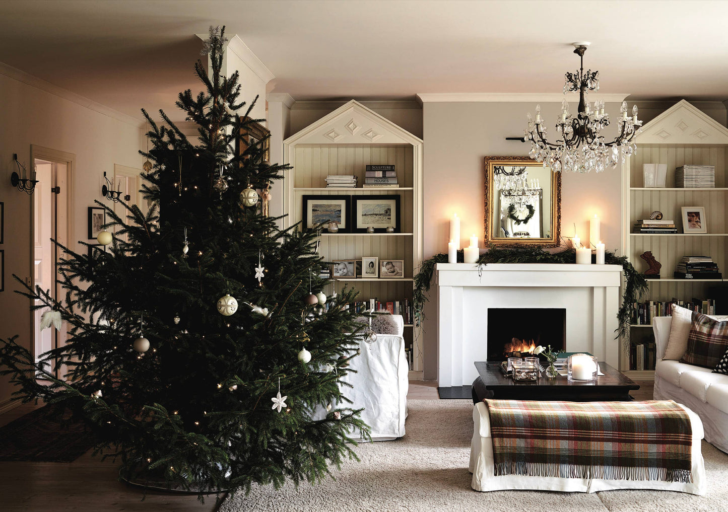 Happy Homes - Merry Christmas