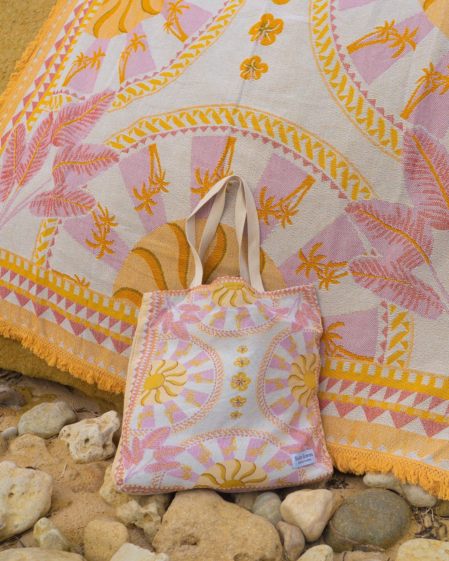 Soli Beach Tote Bag