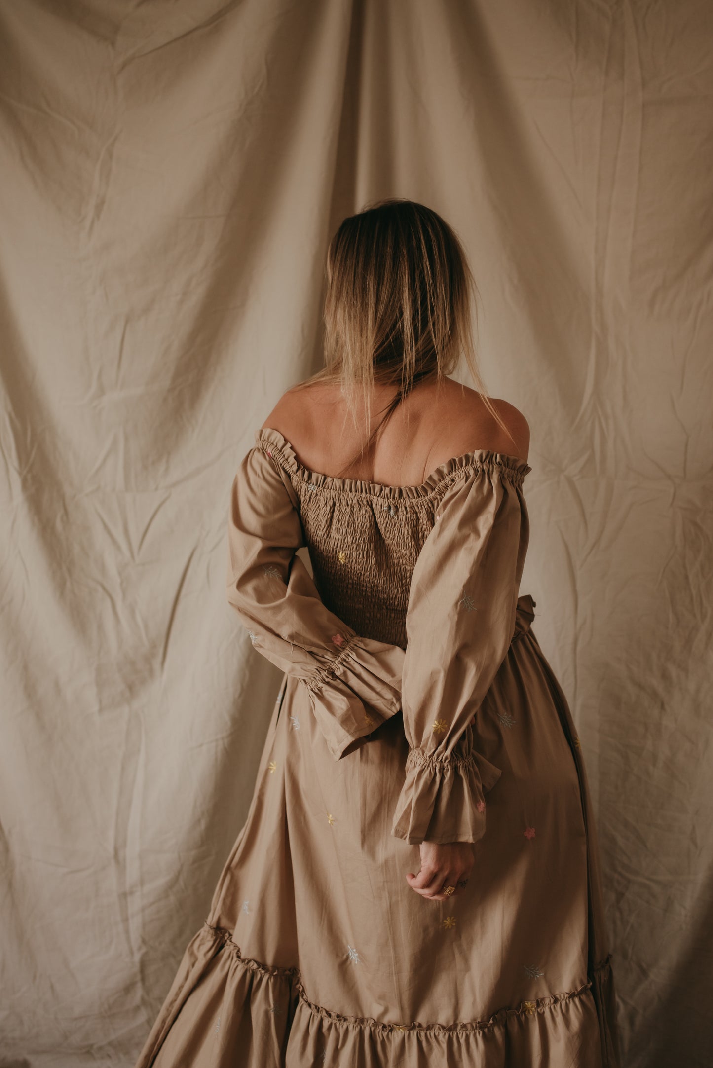 Deliha Dress - Ditsy Sand