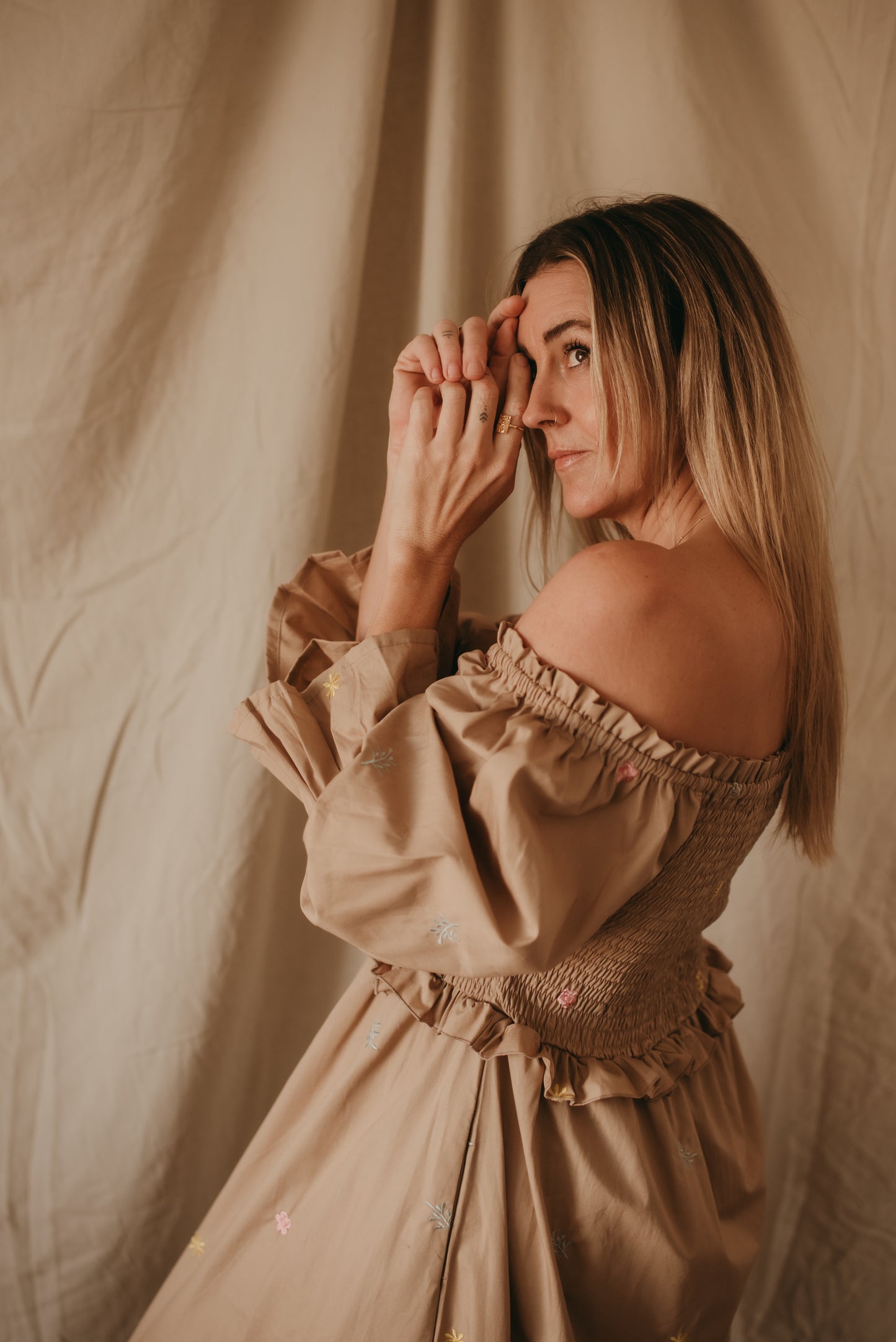 Deliha Dress - Ditsy Sand
