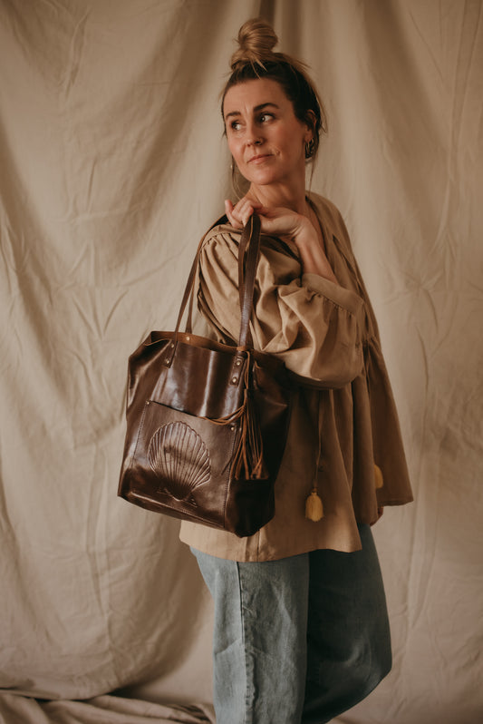 Dalma Tote - Embossed Shell