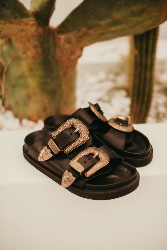 Aura slides - Black Leather