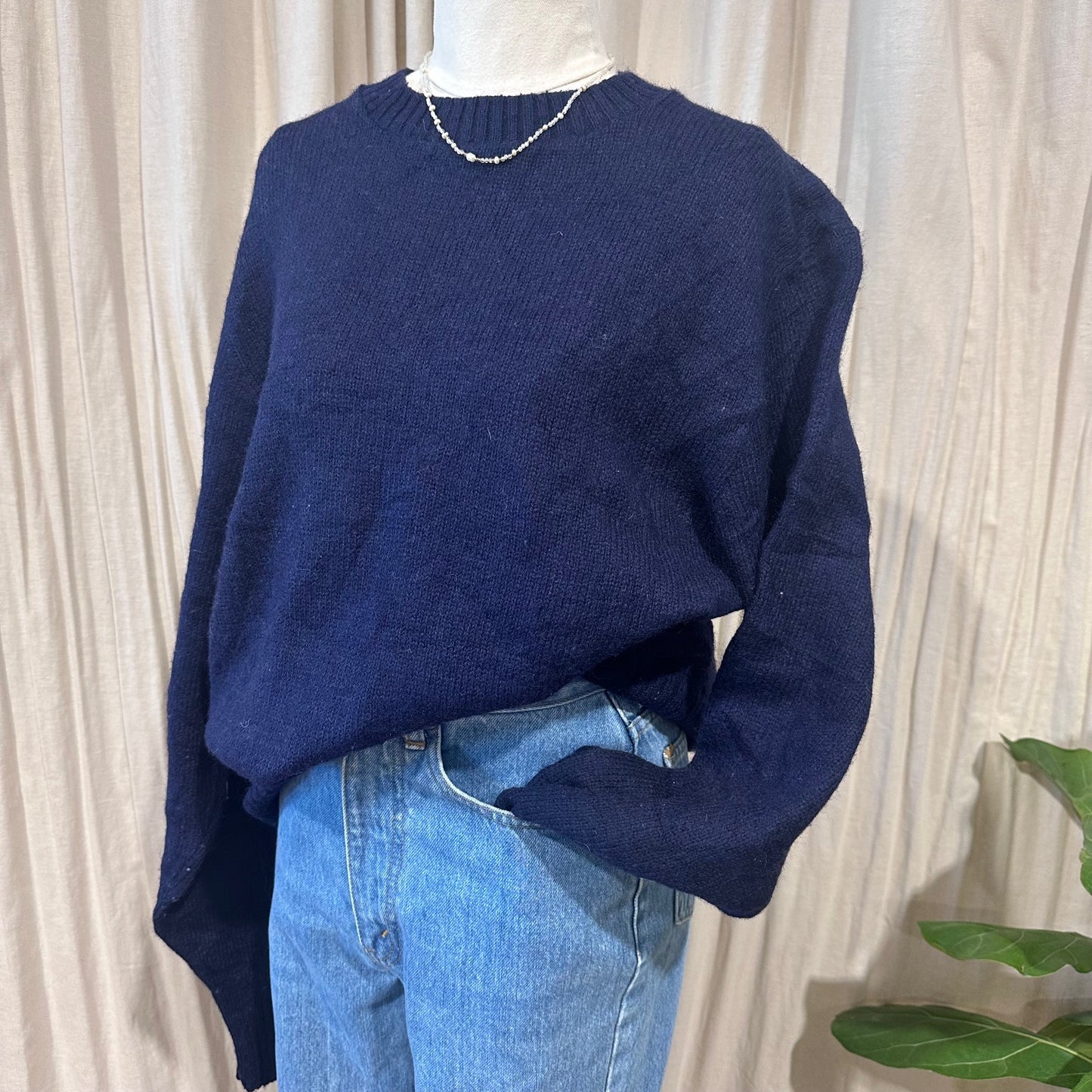 Vintage Knitwear - Navy Robert Bruce Knit