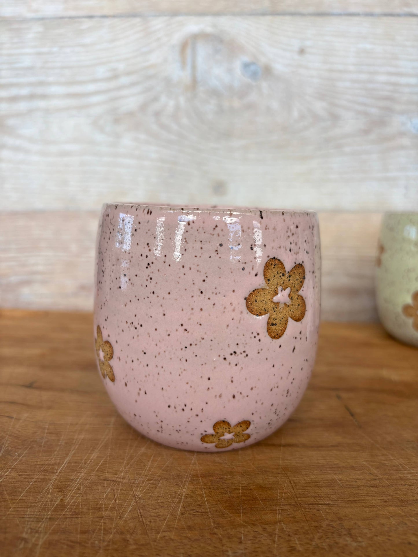 Ceramic Blossom Hug Mug Pink